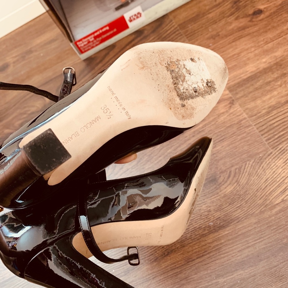 Manolo Blahnik leather pumps size 5.5 - Picture 8 of 9